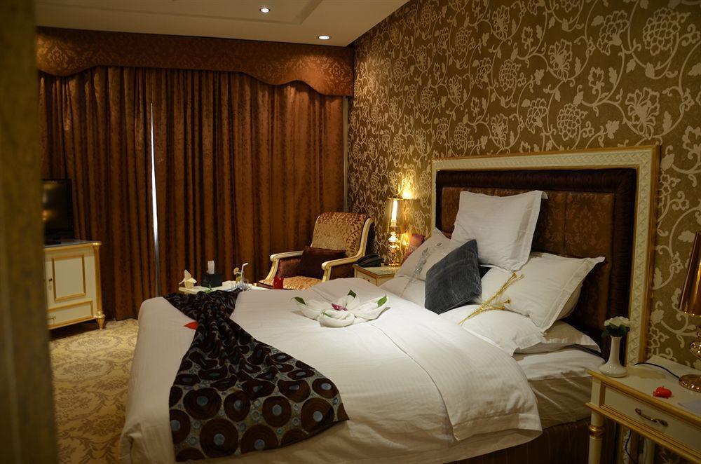 Rose Garden Hotel Эр-Рияд Номер фото