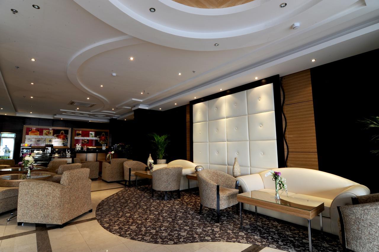 Rose Garden Hotel Эр-Рияд Интерьер фото